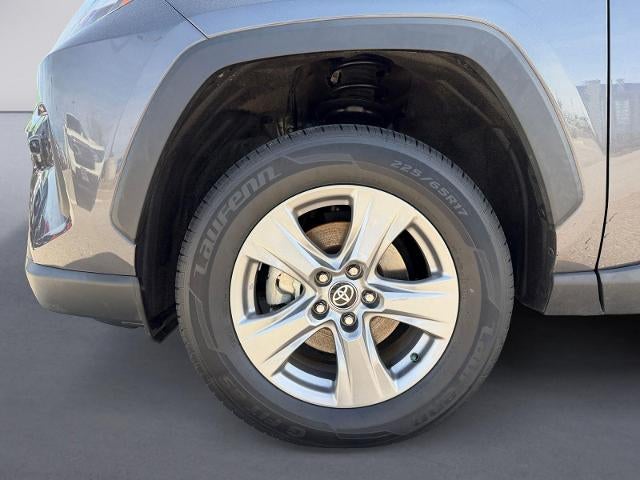 2022 Toyota RAV4 XLE FWD (GS)