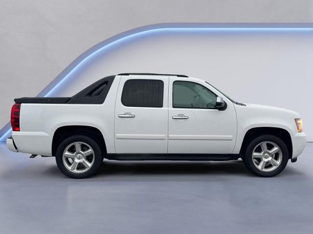 2008 Chevrolet Avalanche 2WD Crew Cab LTZ