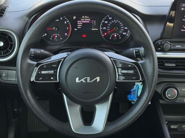 2024 Kia Forte LXS IVT