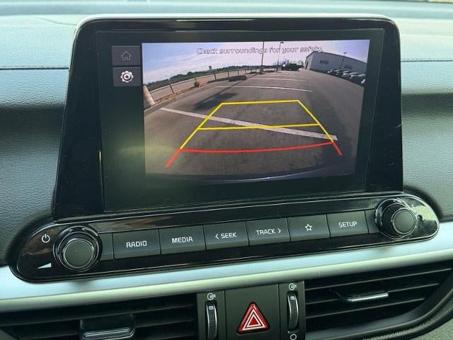 2024 Kia Forte LXS IVT