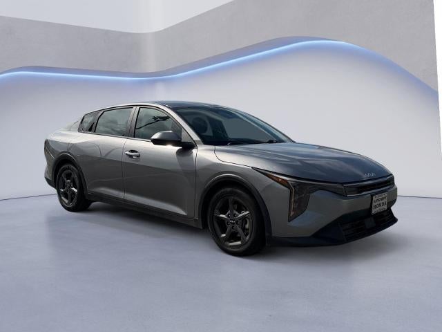 2025 Kia K4 LXS FWD