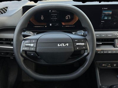 2025 Kia K4 LXS FWD