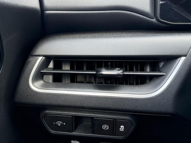 2025 Kia K4 LXS FWD