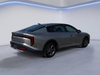 2025 Kia K4 LXS FWD