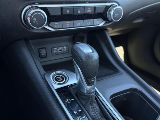 2025 Nissan Sentra SV CVT