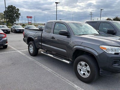 2021 Toyota Tacoma 4WD 4WD SR Access Cab 6' Bed I4 AT (SE)