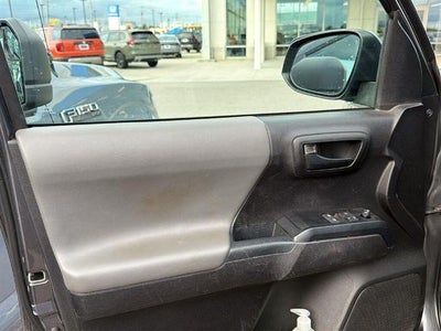 2021 Toyota Tacoma 4WD 4WD SR Access Cab 6' Bed I4 AT (SE)