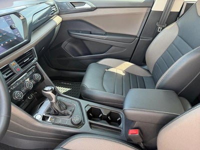 2022 Volkswagen Taos SEL 4MOTION