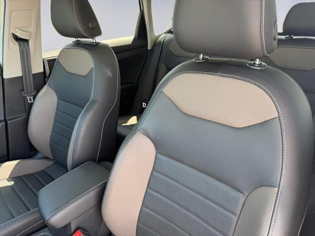 2022 Volkswagen Taos SEL 4MOTION