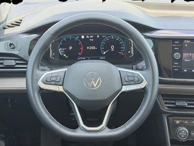 2022 Volkswagen Taos SEL 4MOTION