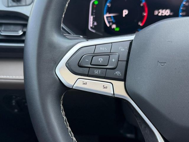 2022 Volkswagen Taos SEL 4MOTION