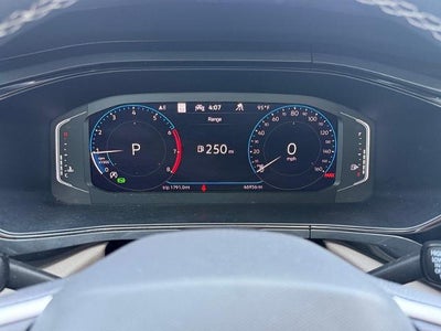 2022 Volkswagen Taos SEL 4MOTION