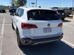 2022 Volkswagen Taos SE 4MOTION