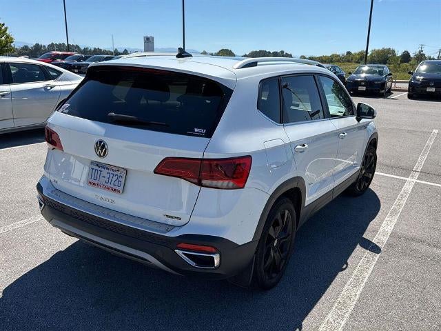 2022 Volkswagen Taos SE 4MOTION