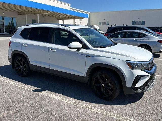 2022 Volkswagen Taos SE 4MOTION