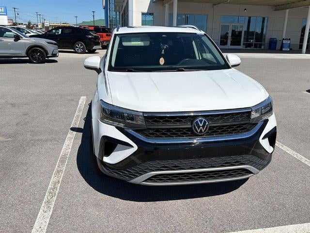 2022 Volkswagen Taos SE 4MOTION