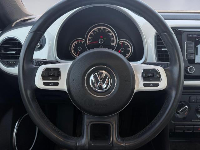 2014 Volkswagen Beetle 2dr Auto 2.5L PZEV *Ltd Avail*
