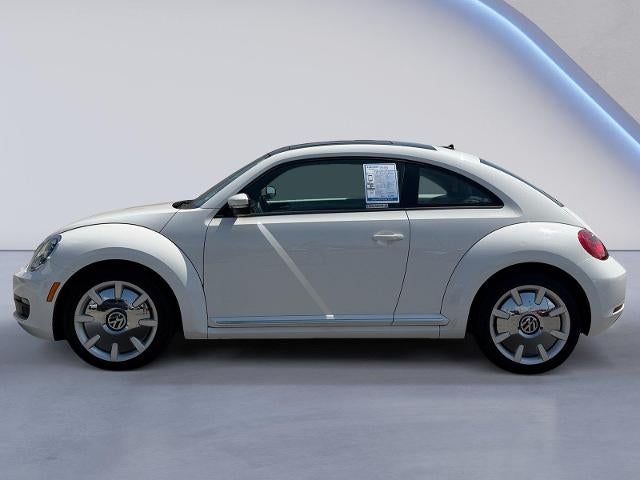 2014 Volkswagen Beetle 2dr Auto 2.5L PZEV *Ltd Avail*