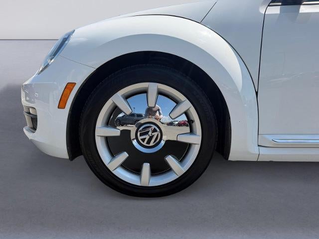 2014 Volkswagen Beetle 2dr Auto 2.5L PZEV *Ltd Avail*
