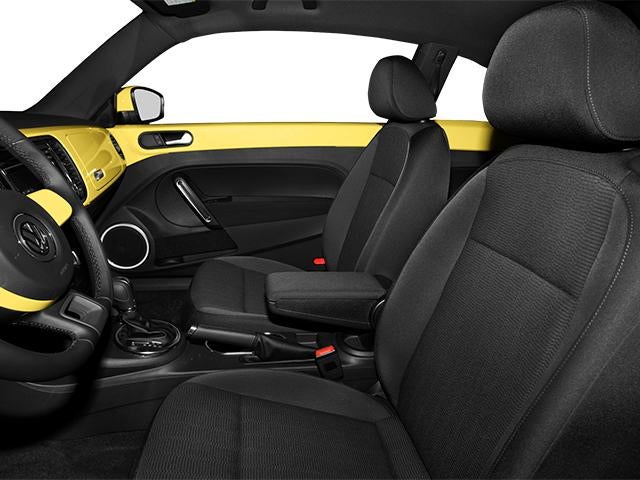 2014 Volkswagen Beetle 2dr Auto 2.5L PZEV *Ltd Avail*