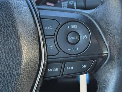 2018 Toyota Camry SE Auto (Natl)