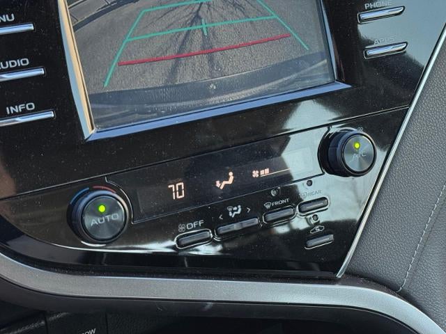 2018 Toyota Camry SE Auto (Natl)