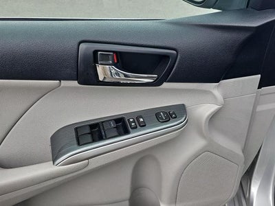 2013 Toyota Camry Hybrid 4dr Sdn LE (Natl)