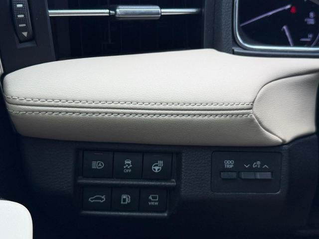 2019 Toyota Avalon Limited (Natl)