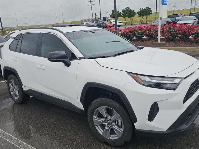 2025 Toyota RAV4 Hybrid LE AWD (Natl)