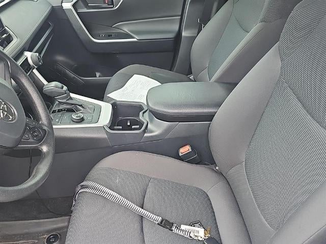 2025 Toyota RAV4 Hybrid LE AWD (Natl)