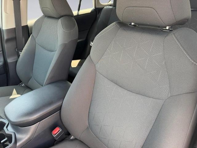 2025 Toyota RAV4 Hybrid XLE AWD (Natl)
