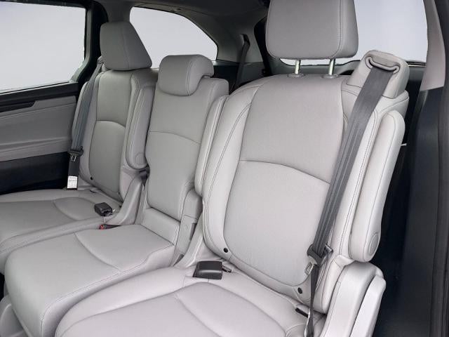 2024 Honda Odyssey Touring Auto