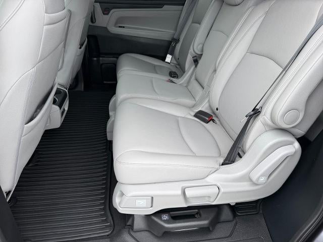 2024 Honda Odyssey Touring Auto