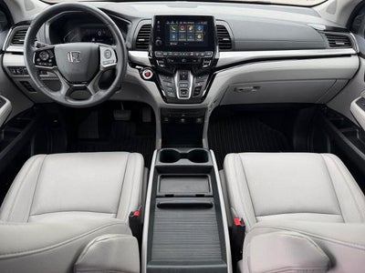 2024 Honda Odyssey Touring Auto