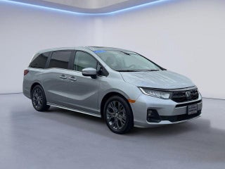 2025 Honda Odyssey Touring Auto
