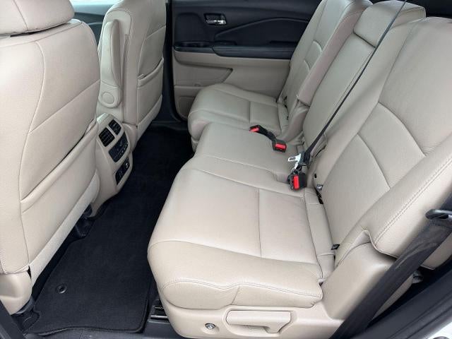 2019 Honda Pilot EX-L w/Navi & RES AWD