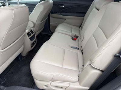 2017 Honda Pilot Touring AWD