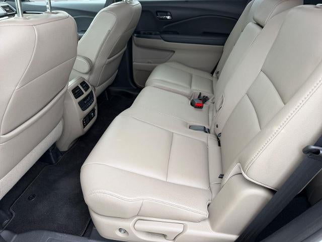 2017 Honda Pilot Touring AWD