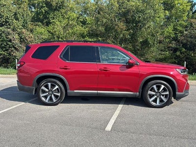2023 Honda Pilot Touring AWD