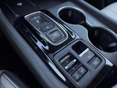 2025 Honda Pilot Elite AWD