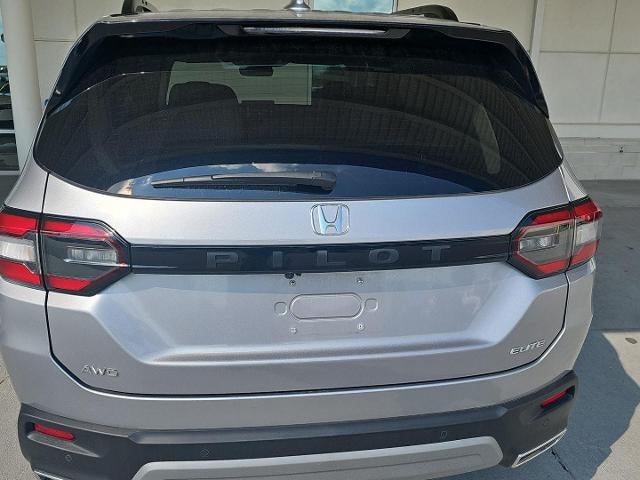 2025 Honda Pilot Elite AWD