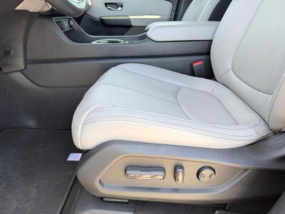 2023 Honda Pilot Touring 2WD