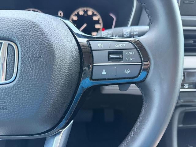 2023 Honda Pilot Touring 2WD