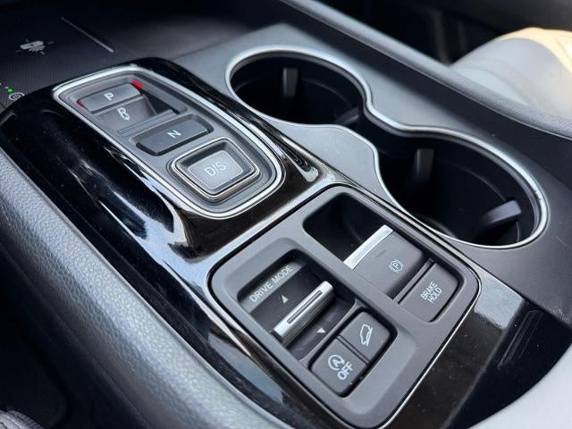 2023 Honda Pilot Touring 2WD