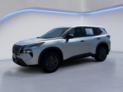 2025 Nissan Rogue FWD S