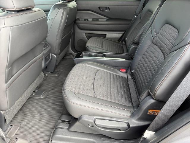 2024 Nissan Pathfinder Rock Creek 4WD