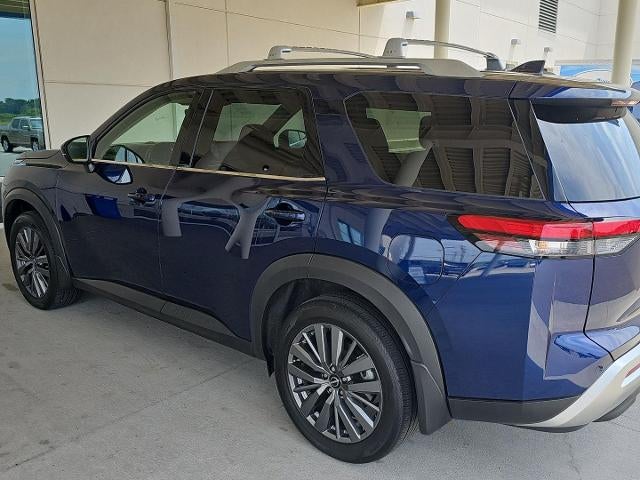 2025 Nissan Pathfinder SL 2WD