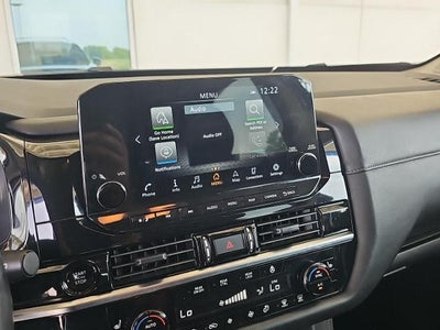 2025 Nissan Pathfinder SL 2WD