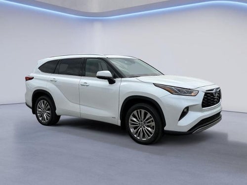 2022 Toyota Highlander Hybrid Platinum AWD (Natl)