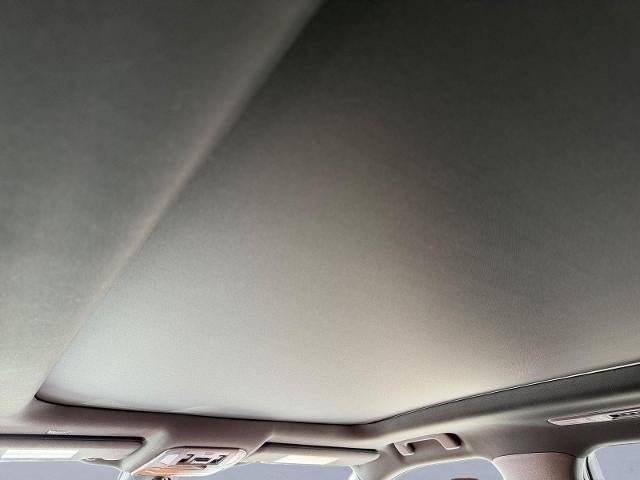 2022 Toyota Highlander Hybrid Platinum AWD (Natl)